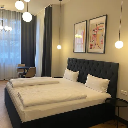 Motel Blue Messe-3